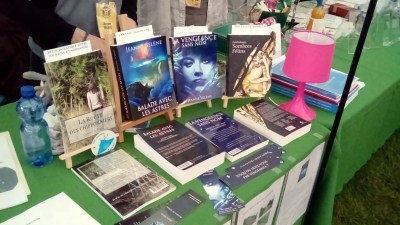 Le chapiteau du livre